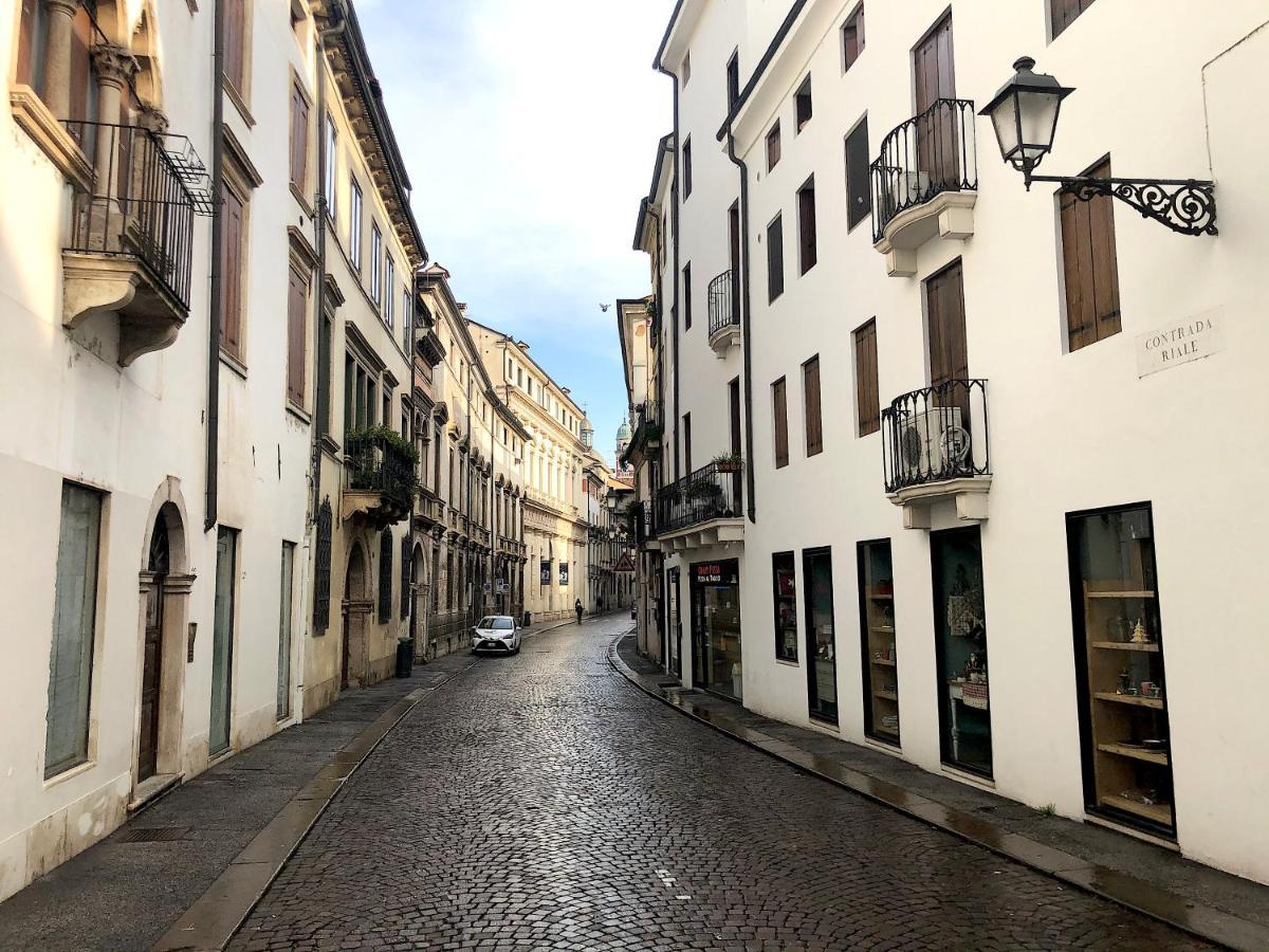 Ferienwohnung Residenza Pedrotti Vicenza Exterior foto